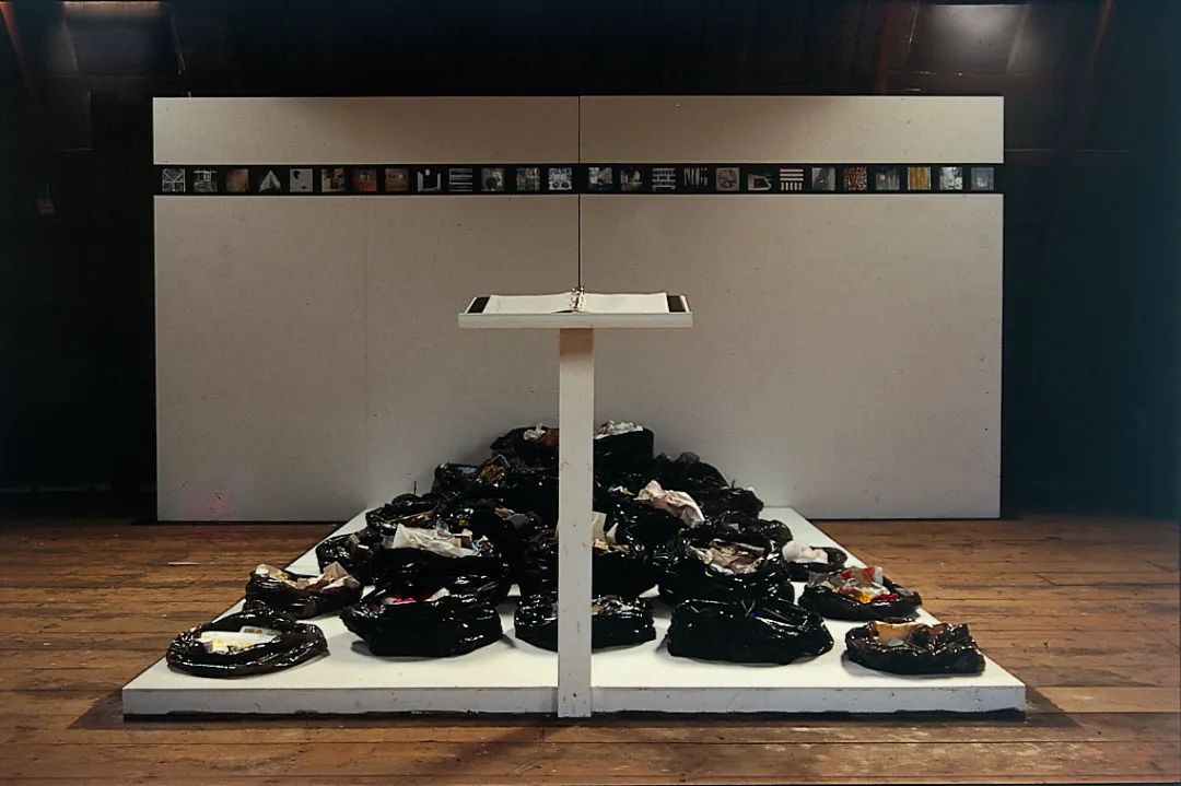 耿建翌，《不是现实的选择》，1995，手稿及其他项目相关印刷品，与OMI（纽约上州）驻留机构的艺术家合作。私人收藏。